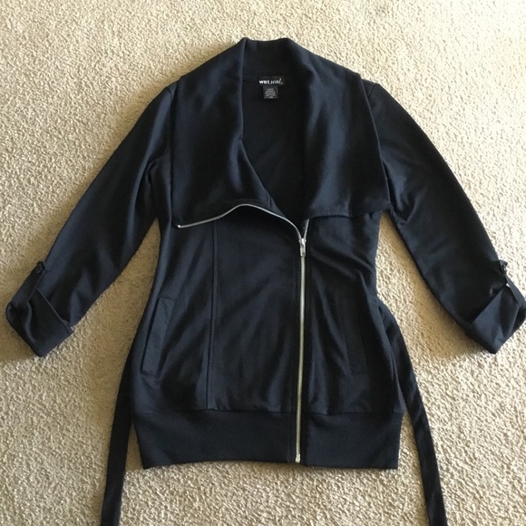 Black Tunic Side Zip Sweater - Picture 4 of 6